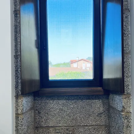 Lar De Canedo 3* Carnota