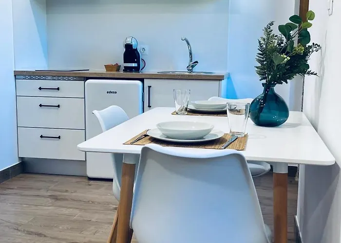 Aparthotel Lar De Canedo 3*