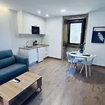 Lar De Canedo Lägenhetshotell 3*