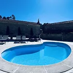 Lar De Canedo Lägenhetshotell 3*