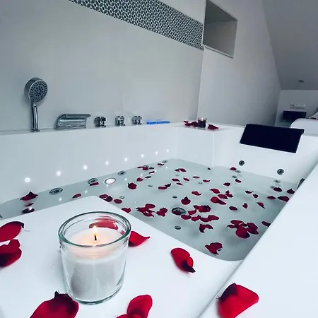 Lar De Canedo Lägenhetshotell 3*