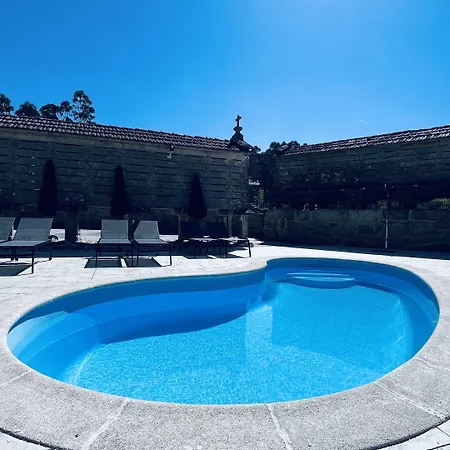 Lar De Canedo Aparthotel 3*