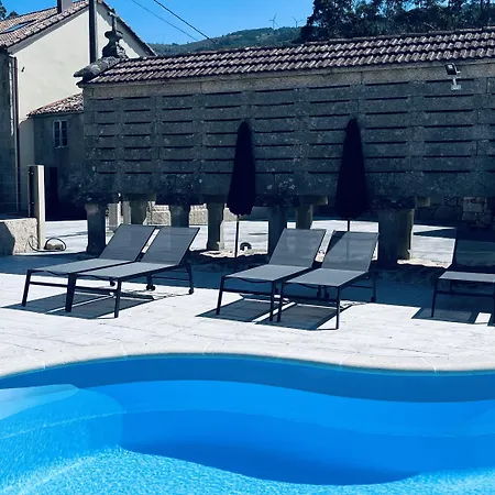 شقة فندقية Lar De Canedo 3*