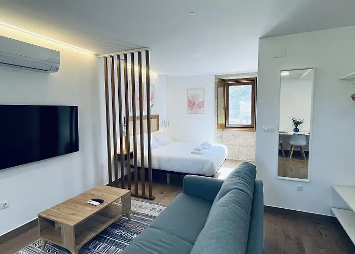 Apart Otel Lar De Canedo