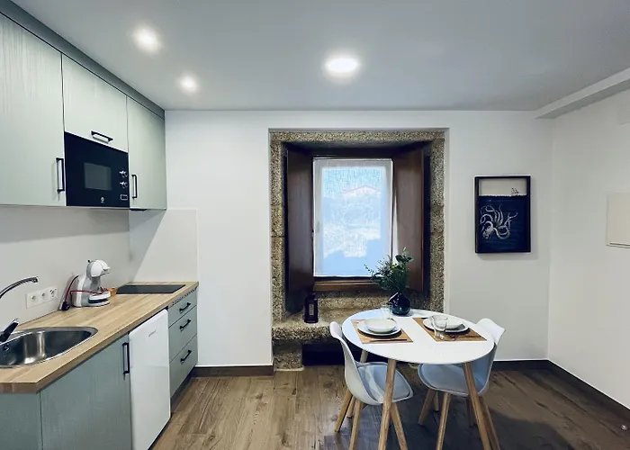 Aparthotel Lar De Canedo 3*