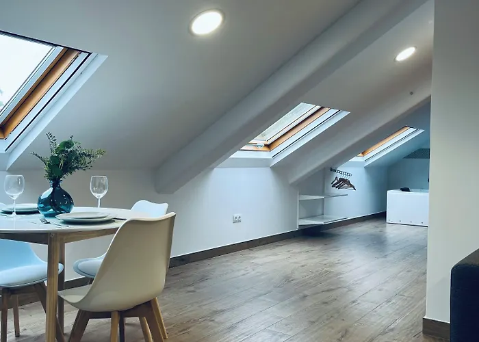 Aparthotel Lar De Canedo 3*